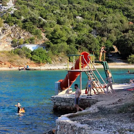 And By The Sea Zaglav, Dugi Otok - 393 3* Sali